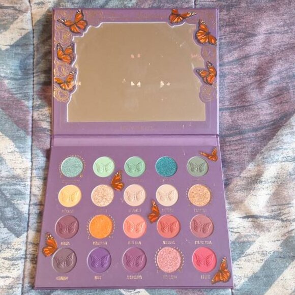 Melt Cosmetics Other - 🦋 MELT – Amor y Mariposas Eyeshadow Palette